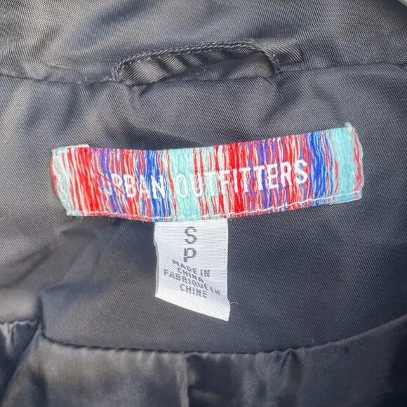 Black Cropped Bomber Jacket - Urban Outfitters - Picture 3 of 3